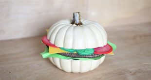 How to make a DIY Halloween pumpkin
