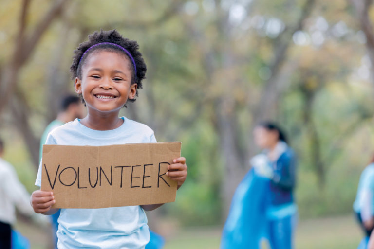 Discover 7 Family Volunteer Opportunities in the DMV